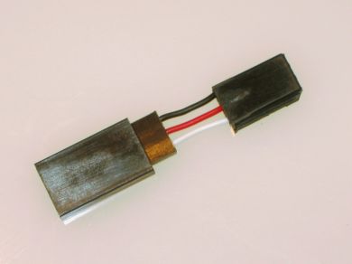 10mm 	24 gauge servo extension FUT